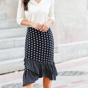 NWOT Down East Black Printed Ruffle Skirt Size S